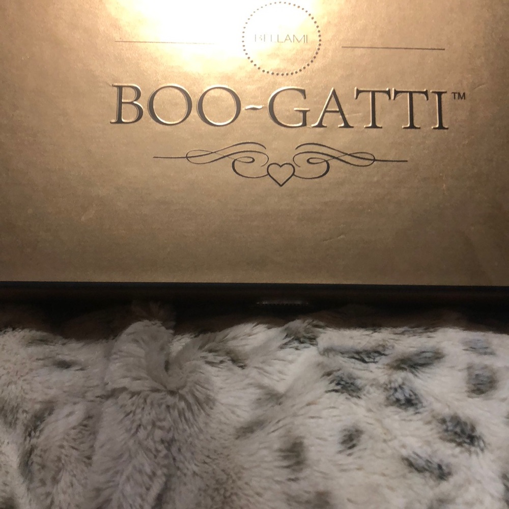Boo-Gatti hair extensions